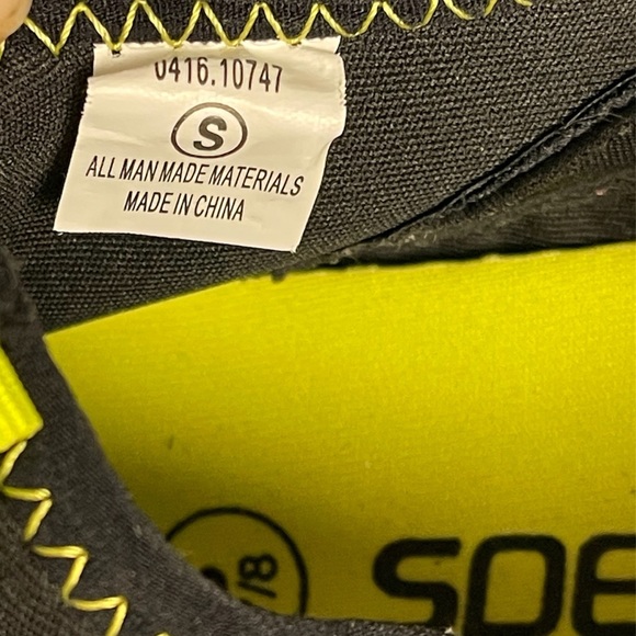 Speedo Mens Black Neon Water Shoes Size S(7/8) - Picture 8 of 8